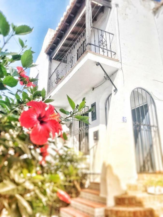 Villa Pueblo Andaluz *