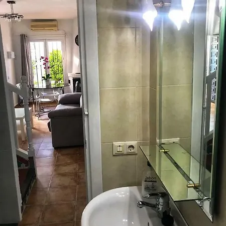 Villa Pueblo Andaluz Nerja Exterior foto